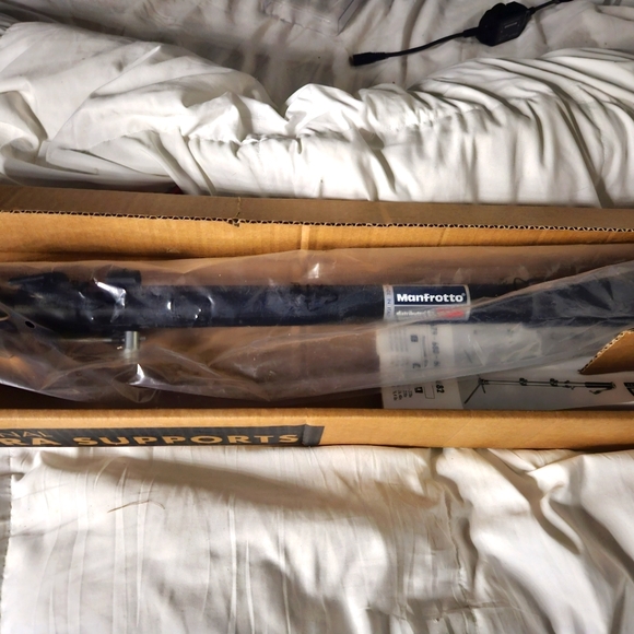 Manfrotto 679b aluminum monopod photography camera brand new - Picture 5 of 6